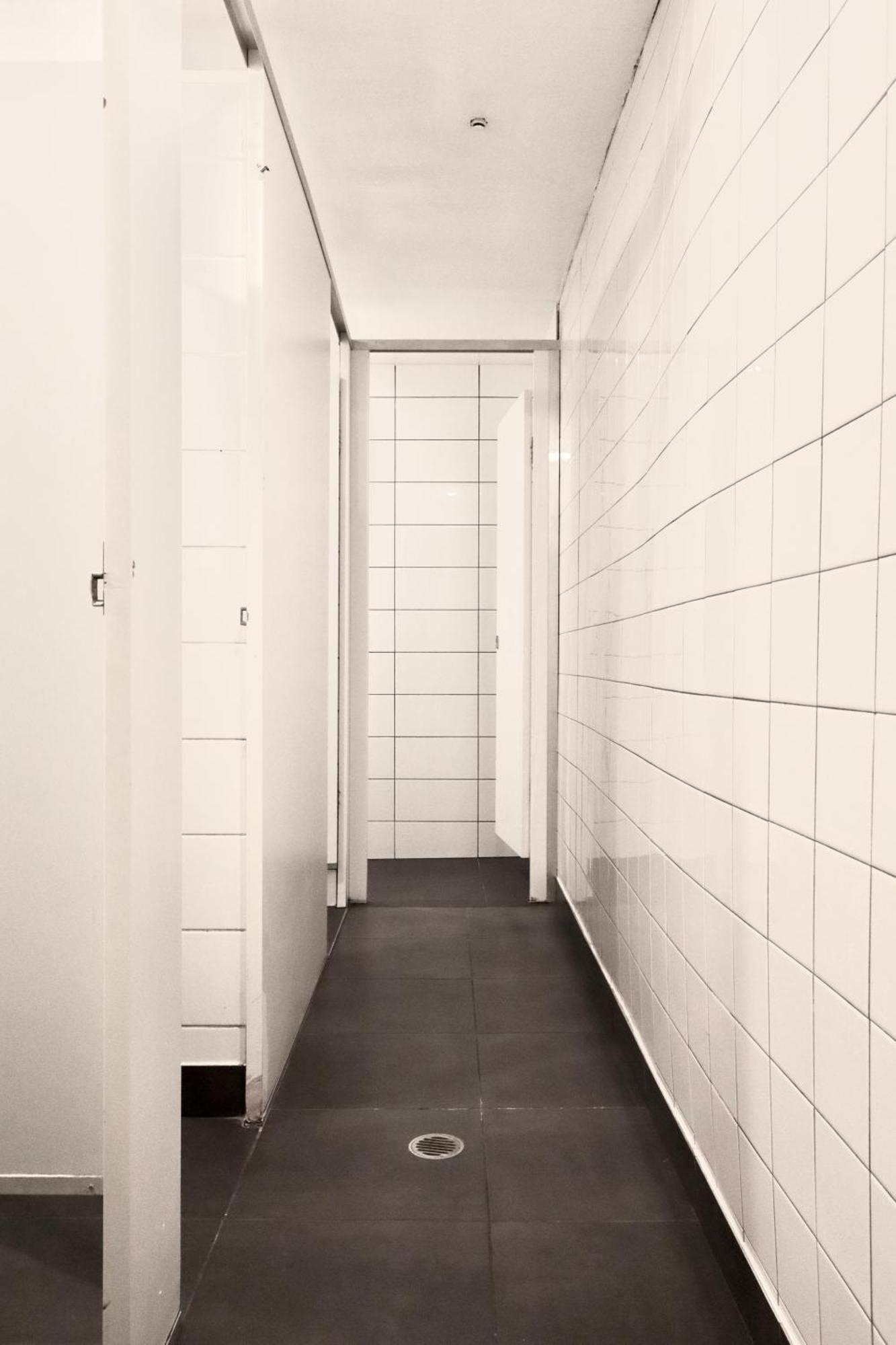 Ritz For Backpackers Hostel Мелбърн Екстериор снимка