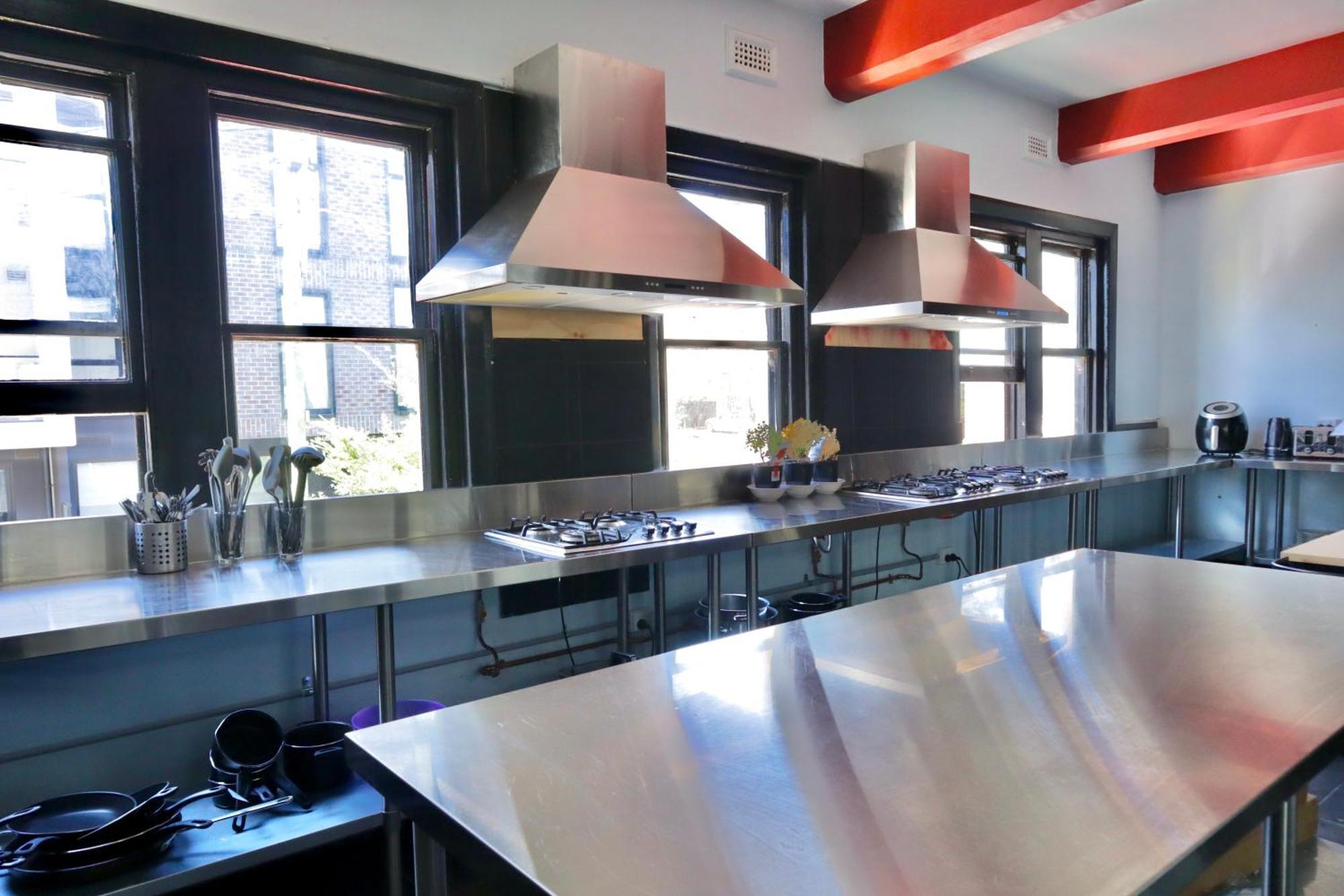 Ritz For Backpackers Hostel Мелбърн Екстериор снимка
