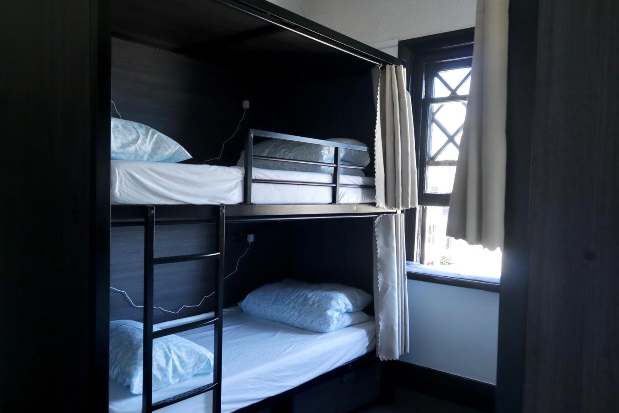 Ritz For Backpackers Hostel Мелбърн Екстериор снимка